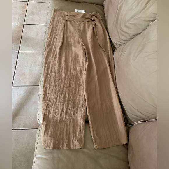 VINCE Tie-Front Wide-Leg Pant - Picture 9 of 17